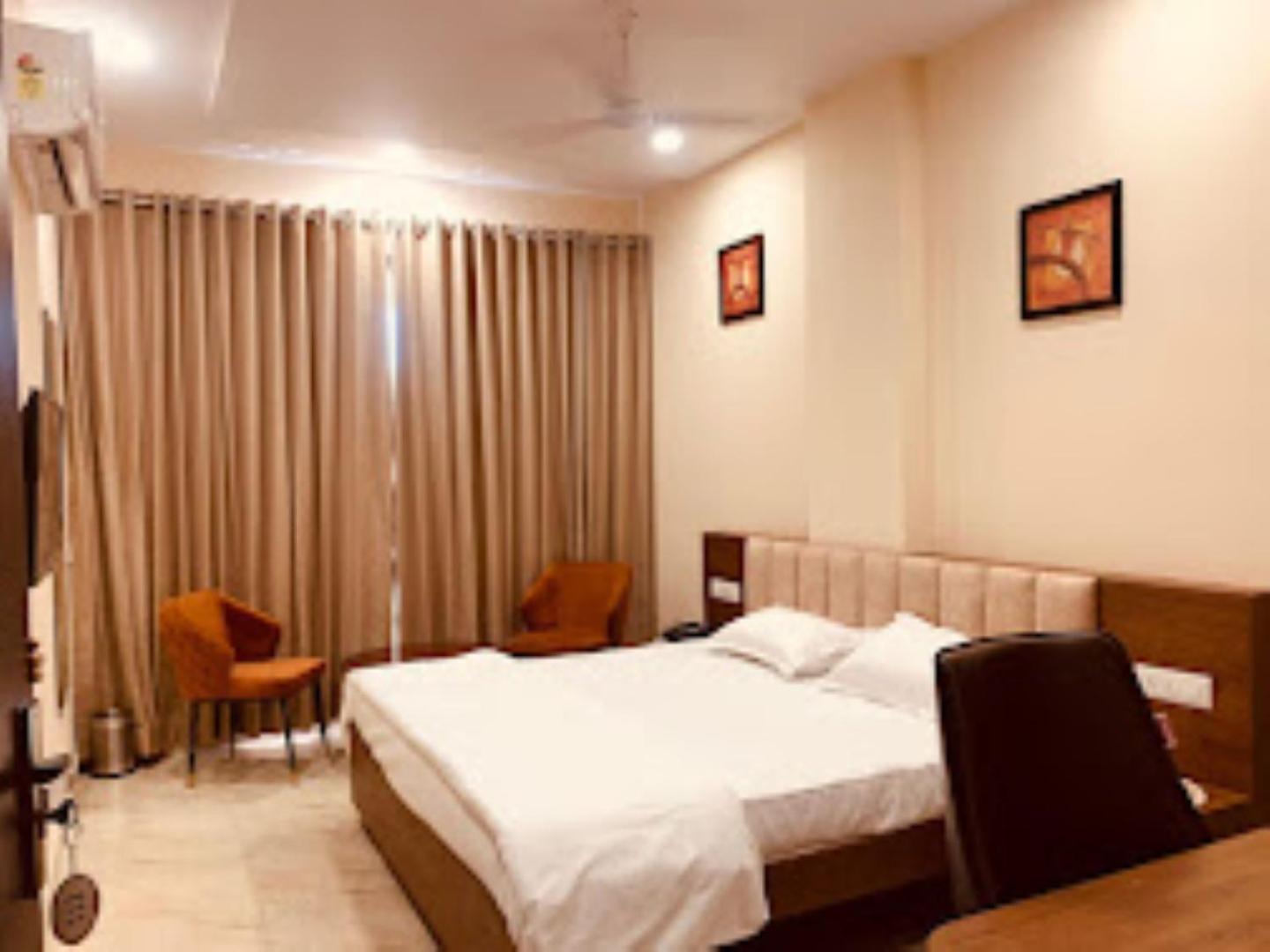 The Imperial Hotel And Convention Centre Kanpur Ngoại thất bức ảnh